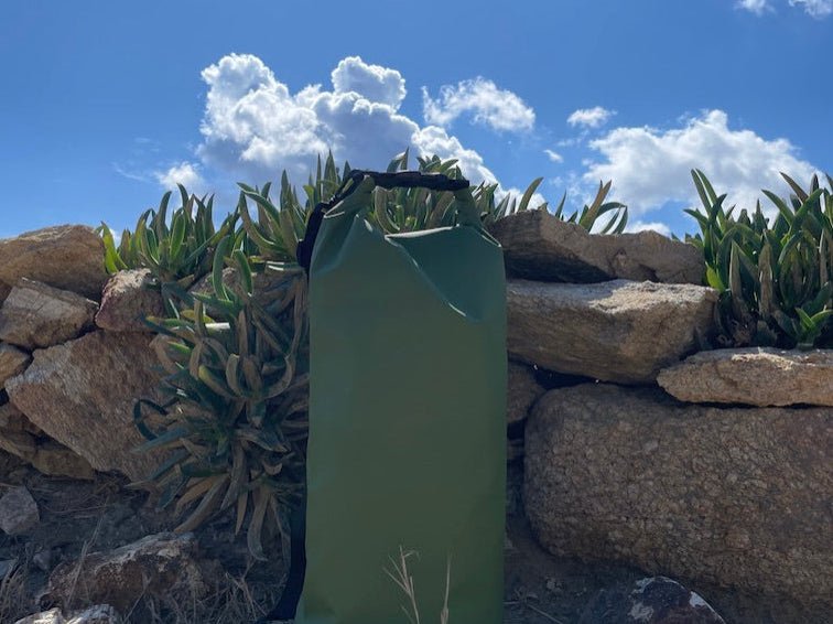 Why 10L Dry Bags Are the Perfect Pick for UK Day Trips and Adventures